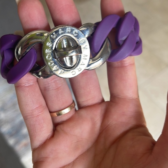 Jewelry bag over 13 items/ some designer’s including Kendra Scott & Marc Jacobs - Picture 7 of 11